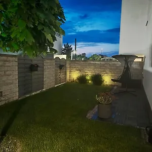 Apartment Relax Garden Polen